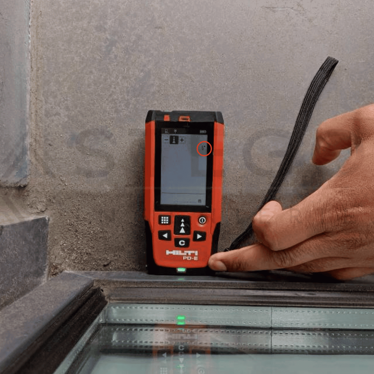 Pente inversée des bavettes de menuiseries