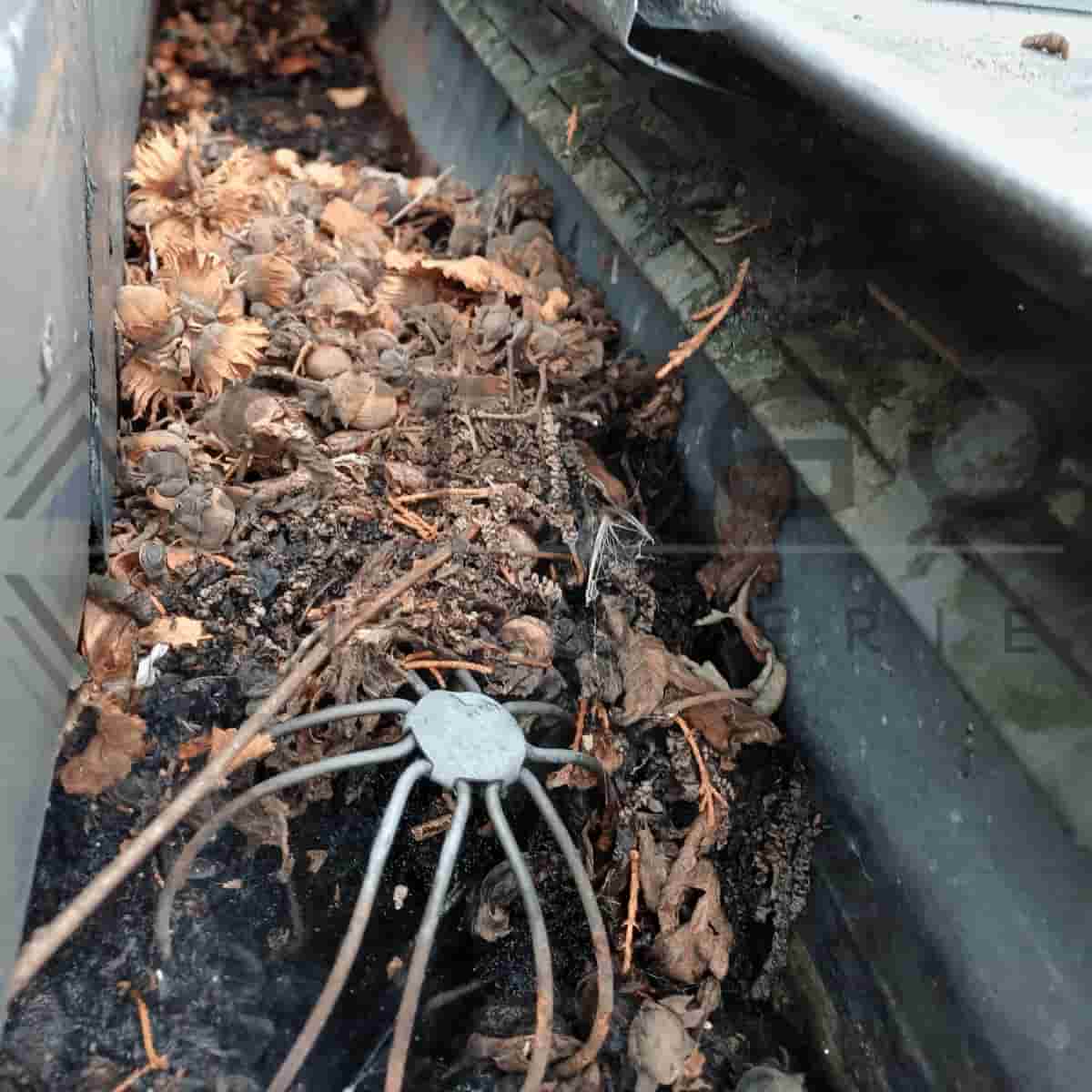 chêneaux métalliques