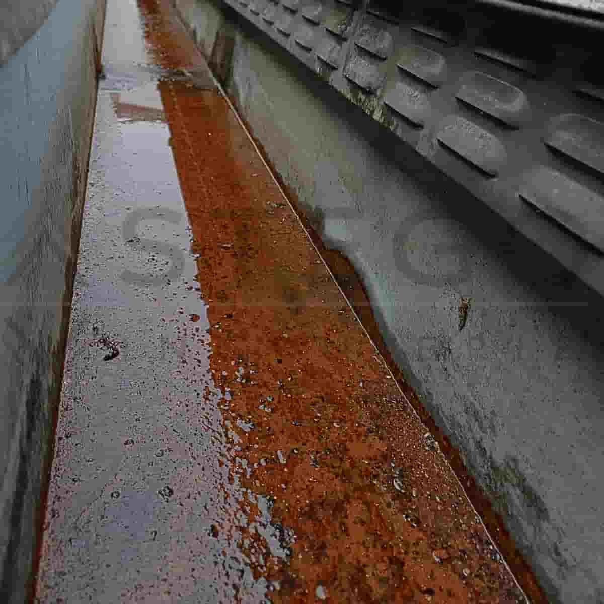 chêneaux métalliques